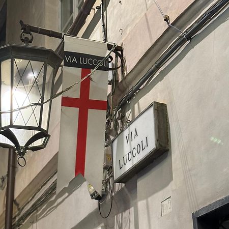 The First Luccoli Garibaldi Rolli Lägenhet Genua Exteriör bild